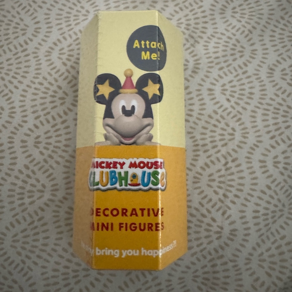 DISNEY MYSTERY HIPPER